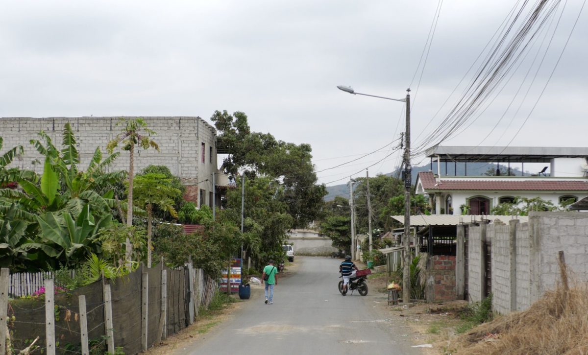 La Ciudadela Forestal en Portoviejo reporta interrupciones eléctricas hasta tres veces al día por transformadores insuficientes