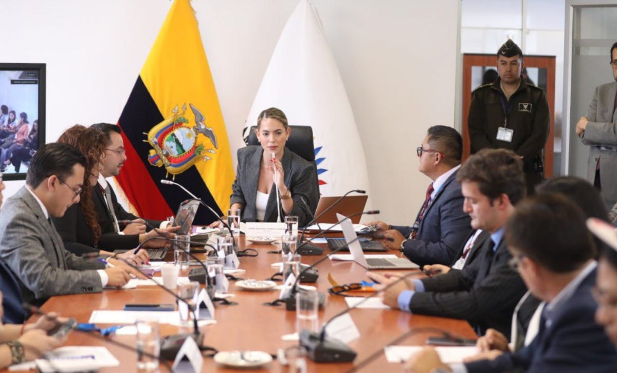 La Comisión de Justicia tramita reforma legal para fortalecer el pluralismo jurídico y la cooperación entre la justicia ordinaria e indígena. (Asamblea Nacional).