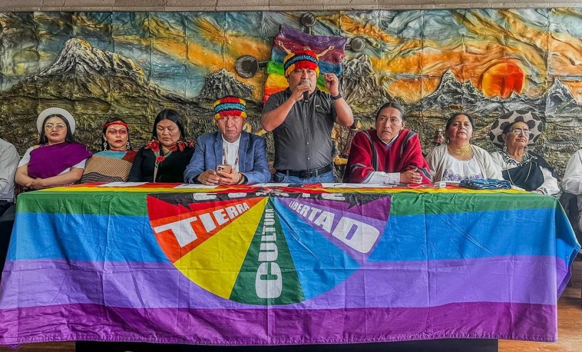 La Conaie anuncia paro nacional indefinido en rechazo a la eliminación del subsidio al diésel.