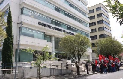 La Corte Constitucional de Ecuador analiza hoy la Ley de Inteligencia, cuestionada por violar derechos y otorgar facultades sin control judicial