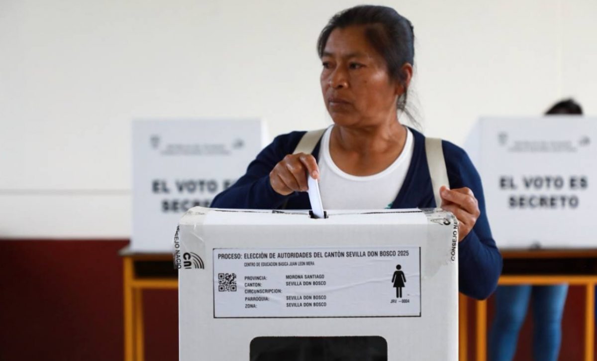 La Corte Constitucional emite dictamen favorable tras las correcciones realizadas por Daniel Noboa para convocar a una constituyente. (CNE)