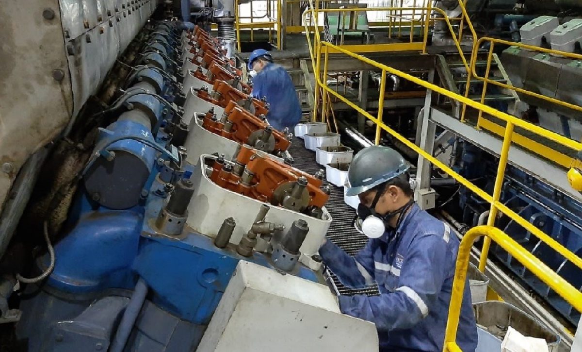 La Fiscalía General del Ecuador (FGE)  investiga a doce personas, incluidos exfuncionarios de la Corporación Eléctrica del Ecuador (CELEC),