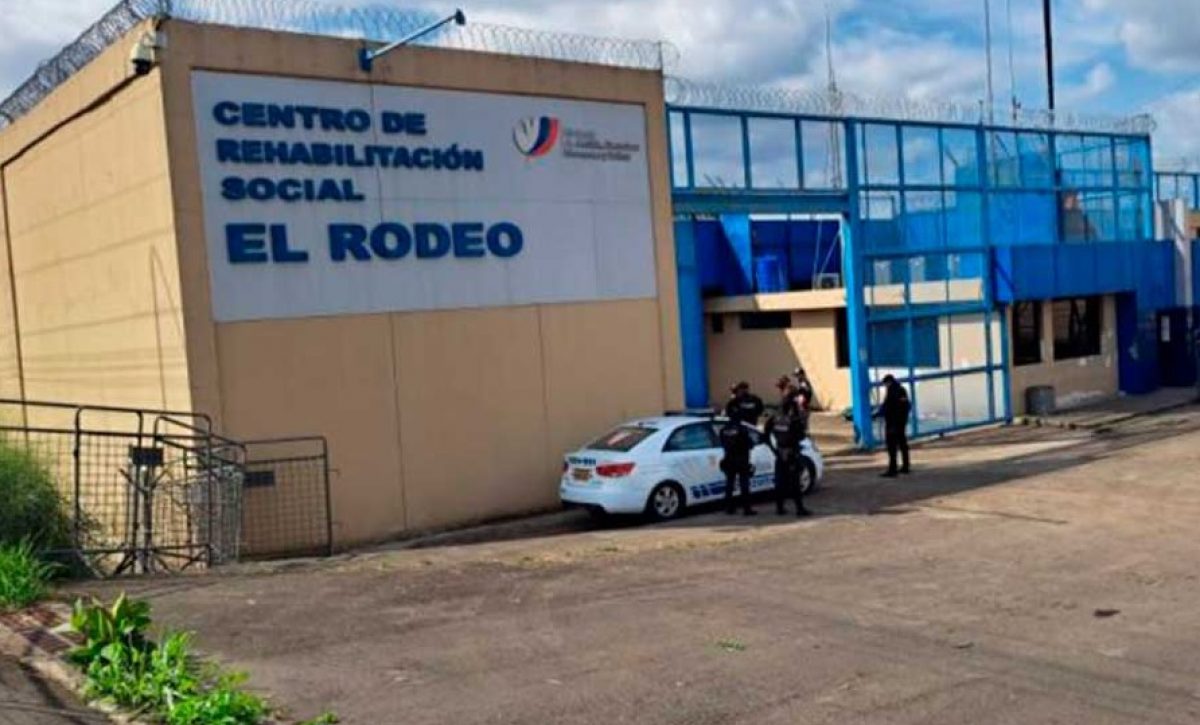 La Junta Provincial Electoral (JPE) de Manabí suspendió la jornada de votación de las personas privadas de libertad (PPL) en la cárcel El Rodeo.