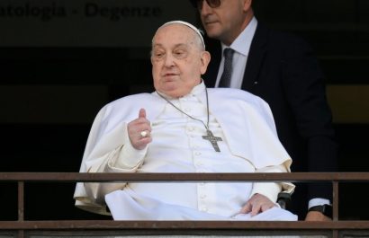 La Misa del Viernes Santo en el Vaticano 2025 genera incertidumbre entre los fieles por la posible ausencia del Papa Francisco por salud.