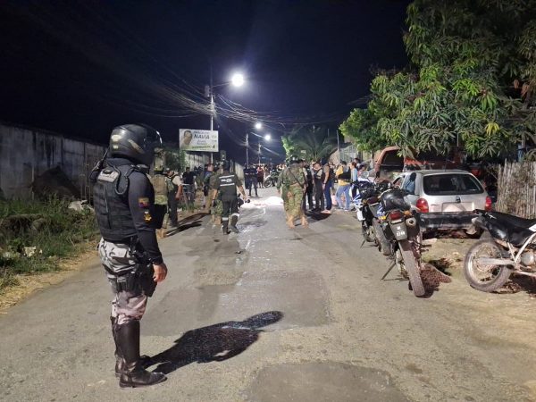 La Policía aún sigue la línea investigativa sobre el crímen de un hombre que además dejó un herido.