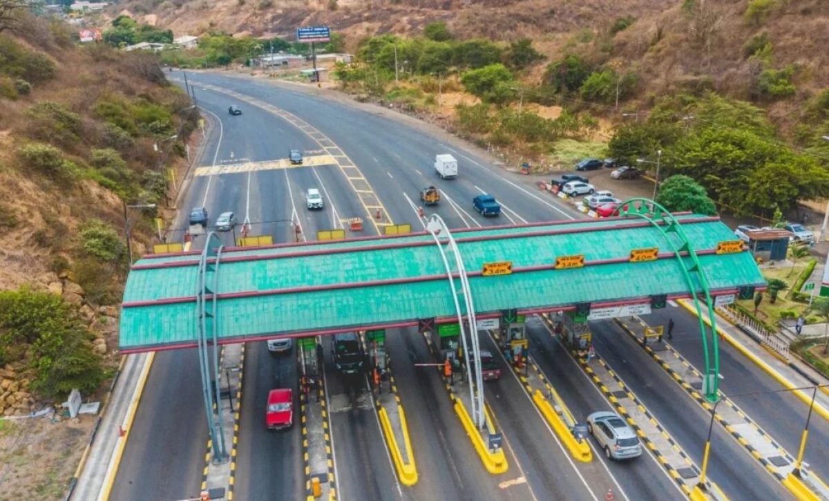 La Prefectura de Manabí reanudó el cobro del peaje en la vía Portoviejo - Montecristi