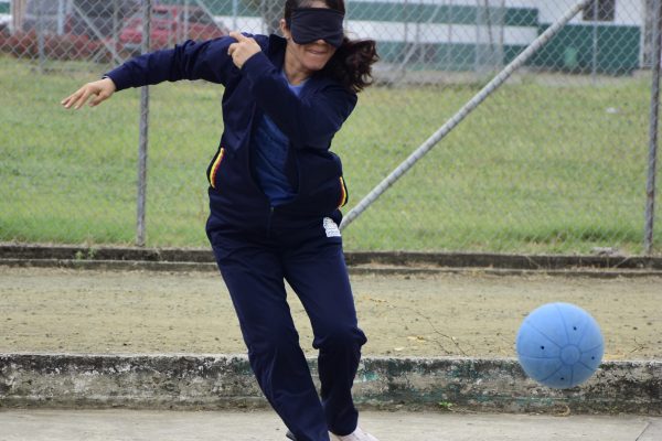 La Selección Ecuatoriana de Goalball, liderada por FEDEDIV, busca patrocinios para competir en el Campeonato de las Américas 2025 en Brasil, promoviendo inclusión.