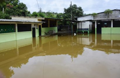 La UNE alerta que el 80 % de los planteles educativos requiere de mantenimiento urgente