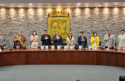 La Unidad Educativa Olmedo conmemora 173 años de creación con sesión solemne y reconocimiento de la Asamblea Nacional