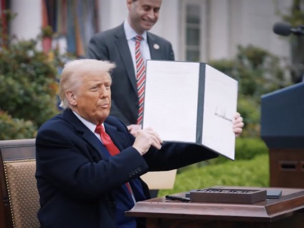 La Unión Europea busca dialogar con Trump ante nuevos aranceles