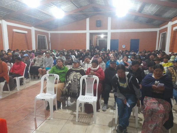 La Unorcac anuncia movilización indefinida por la eliminación del subsidio al diésel en Ecuador.