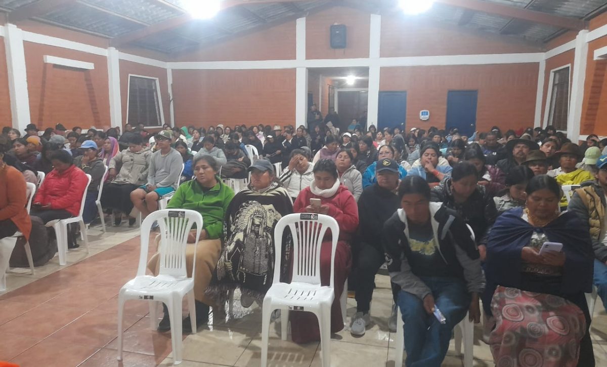 La Unorcac anuncia movilización indefinida por la eliminación del subsidio al diésel en Ecuador.