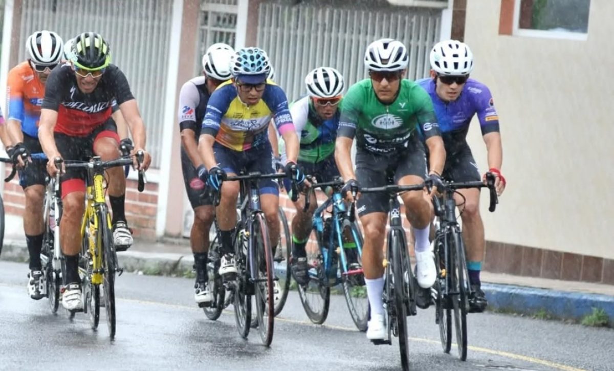 La Vuelta Ciclística Máster 2025 recorrerá Ecuador desde Ibarra hasta Salinas