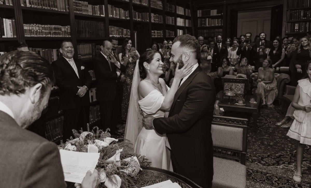 La actriz ecuatoriana Priscilla Negrón se casó con su alma gemela Viví un cuento de hadas