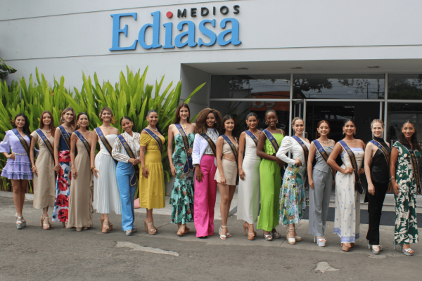 La candidatas a Miss Ecuador 2025 cerraron La Ruta de la Belleza en Portoviejo