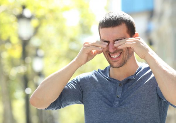 La contaminación y la exposición a tóxicos agravan las alergias oculares
