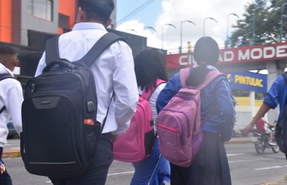 La deserción escolar en Santo Domingo de los Tsáchilas continúa en aumento.