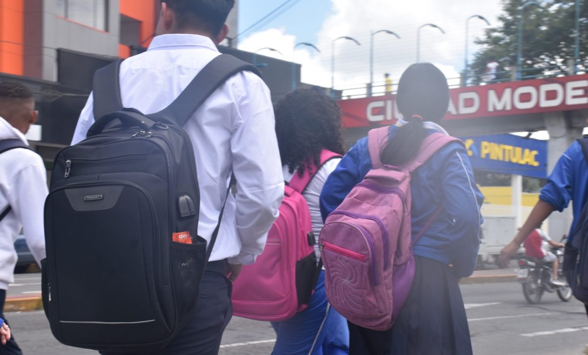 La deserción escolar en Santo Domingo de los Tsáchilas continúa en aumento.
