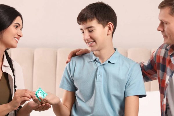 La falta de educación sexual aumenta las ITS en los adolescentes