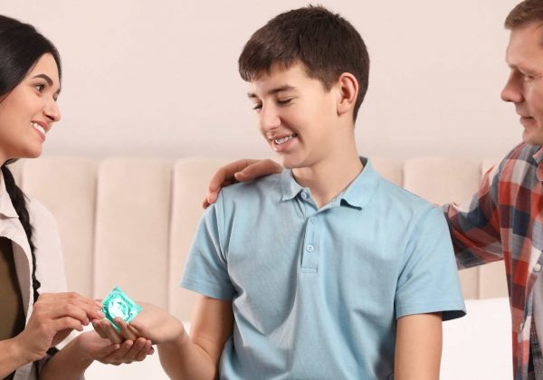 La falta de educación sexual aumenta las ITS en los adolescentes