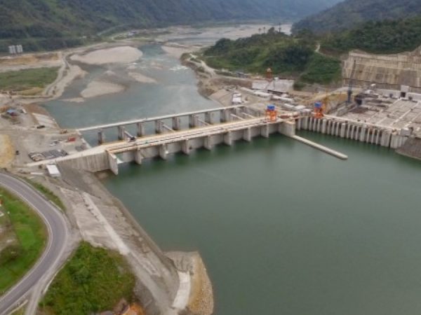 La hidroeléctrica Coca Codo Sinclair deja de operar junto a otras centrales y el Cenace pide activar generadores de emergencia. (Ministerio de Energía).
