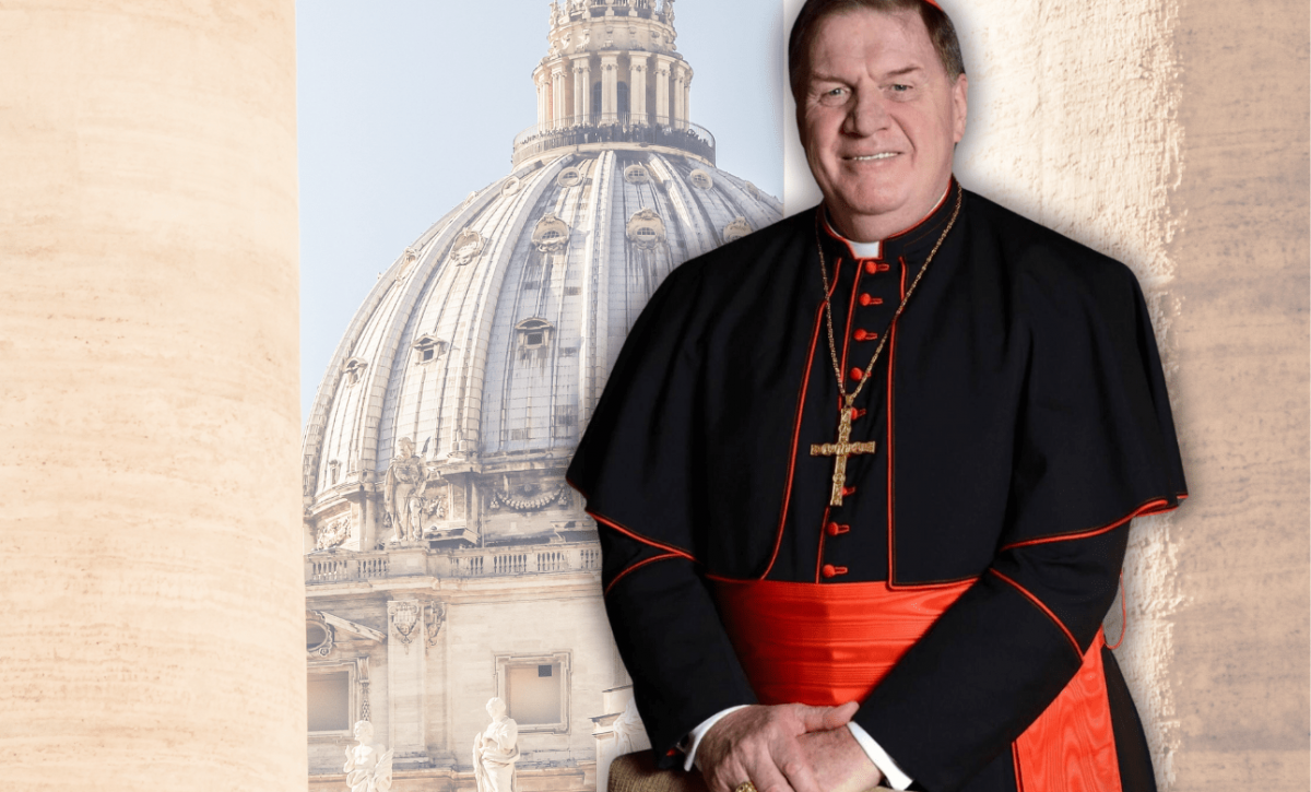 El cardenal Joseph Tobin, actual arzobispo de Newark, ha ganado notoriedad. Su liderazgo pastoral y visión progresista lo posicionan como una figura clave en el posible relevo papal