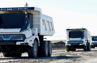 La mina de carbón a cielo abierto de Yimin, implementó la mayor flota de camiones mineros autónomos del mundo.