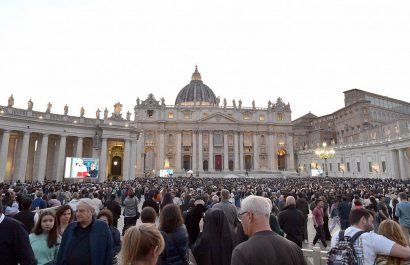 La ministra de Cultura de Rusia, Olga Liubimova, representará al país en el funeral del Papa Francisco