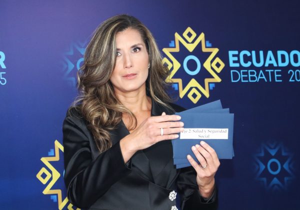 La periodista ecuatoriana Ruth del Salto dejó Catar antes del ataque de Irán
