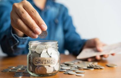 La planificación financiera comienza con la identificación de metas financieras relevantes.