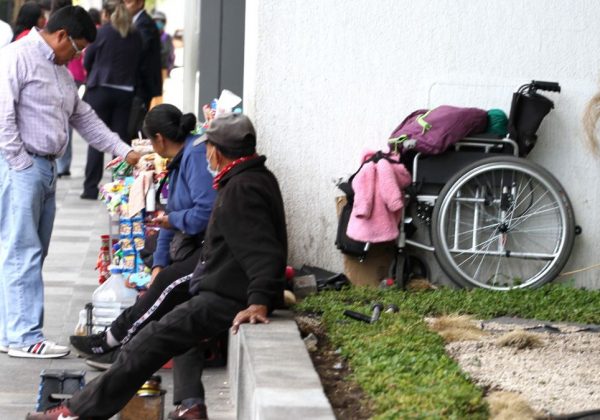 La pobreza por necesidades básicas insatisfechas (MBI) bajó del 60.1 % al 39.8 % en doce años, según el INEC. (API).