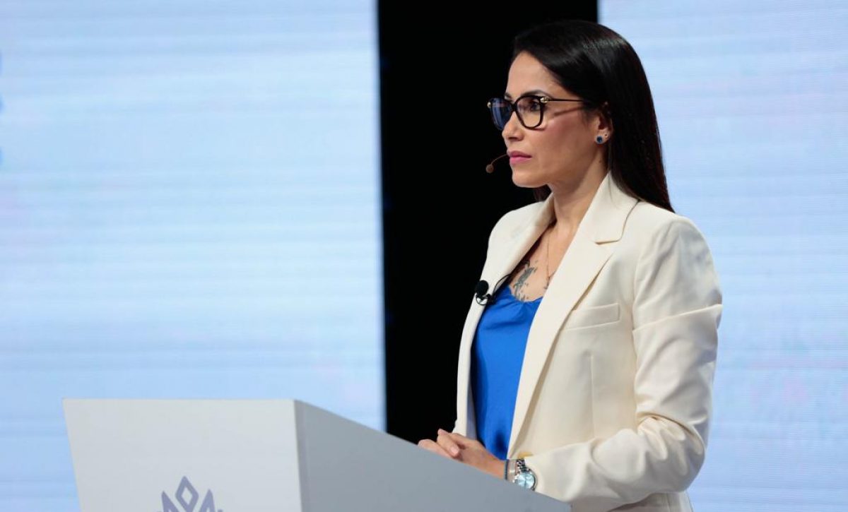 La presidenta del partido Revolución Ciudadana, Luisa González.