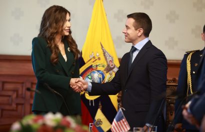 La secretaria de Seguridad de Estados Unidos, Kristi Noem, se reunió con Daniel Noboa para fortalecer la alianza bilateral en seguridad y migración