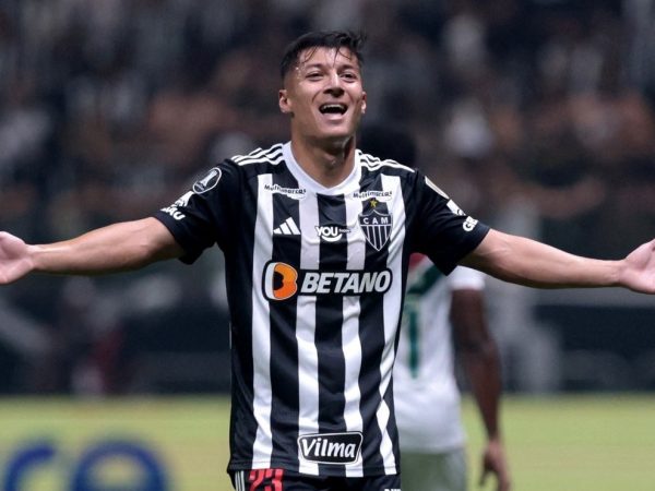 La selección ecuatoriana de fútbol enfrenta un nuevo revés tras confirmarse una lesión del volante central Alan Franco.