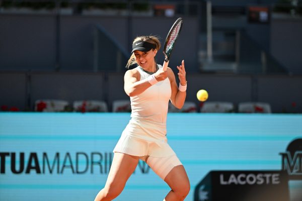 La tenista española Paula Badosa se retiró en los cuartos de final del torneo WTA 500 de Berlín, disputado en superficie de hierba.