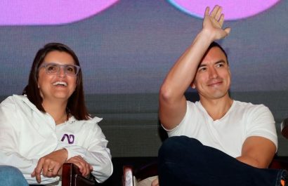 La vicepresidenta electa María José Pinto junto a Daniel Noboa, presidente de Ecuador.