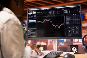 Las acciones en Wall Street subieron hasta un 2,5% este martes (imagen con fines de graficación)