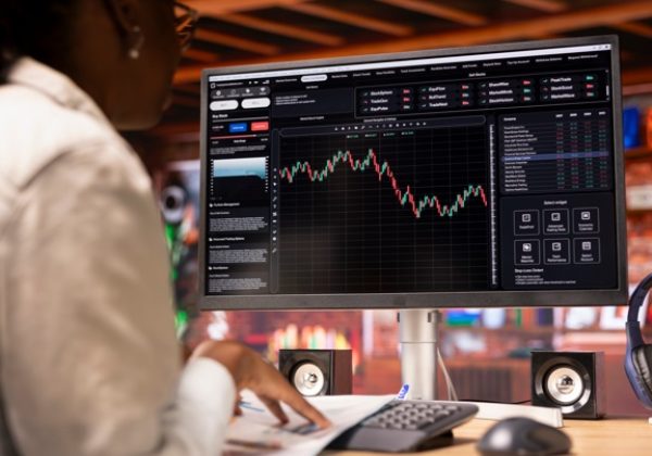 Las acciones en Wall Street subieron hasta un 2,5% este martes (imagen con fines de graficación)