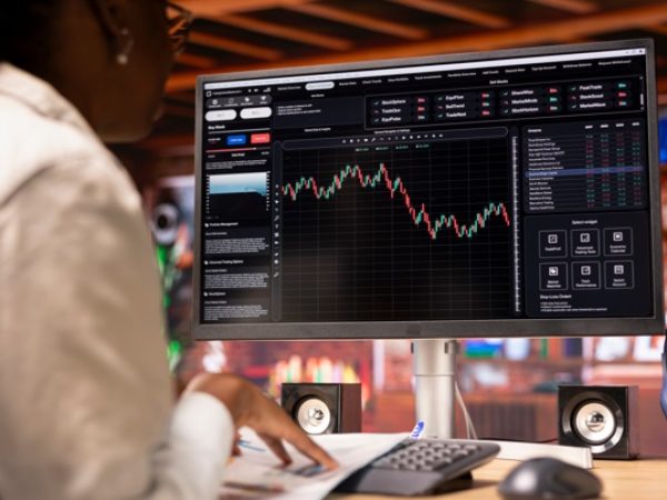 Las acciones en Wall Street subieron hasta un 2,5% este martes (imagen con fines de graficación)