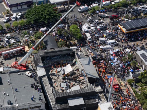 Las autoridades cierran el rescate en la discoteca Jet Set tras hallar más de 124 muertos.