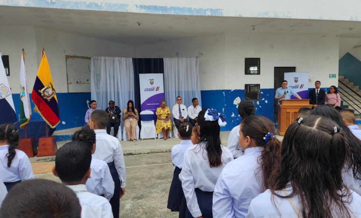 Las clases en el régimen Costa arrancarán en mayo.