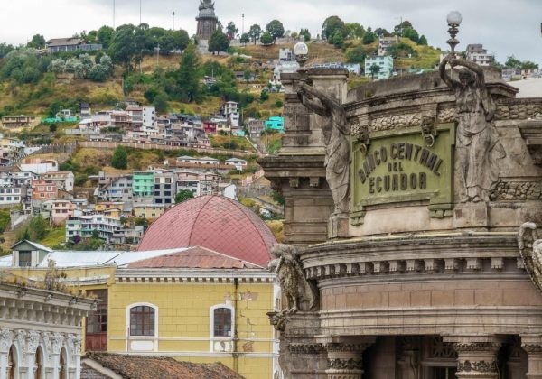 Las reservas internacionales de Ecuador cerraron el 2024 en 6 mil 900 millones de dólares, según el Banco Central. (Pexels).