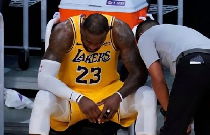 LeBron James expresa incertidumbre sobre su futuro tras eliminación de Lakers.