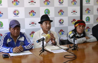 Leonidas Iza y Pabel Muñoz abordan temas de infraestructura en Quito