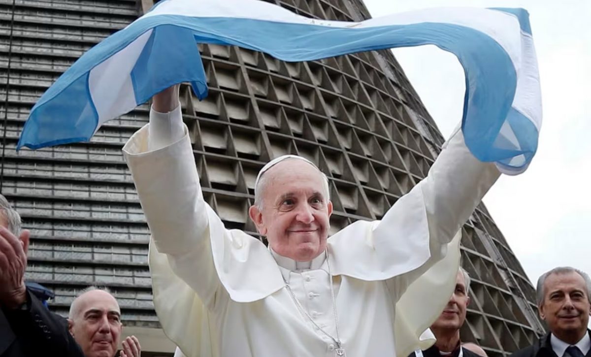 Líderes mundiales lamentan la muerte del Papa Francisco con mensajes de Condolencia