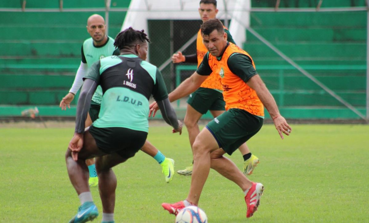Liga de Portoviejo busca recuperar el liderato en el Grupo A ante Germud en el Reales Tamarindos