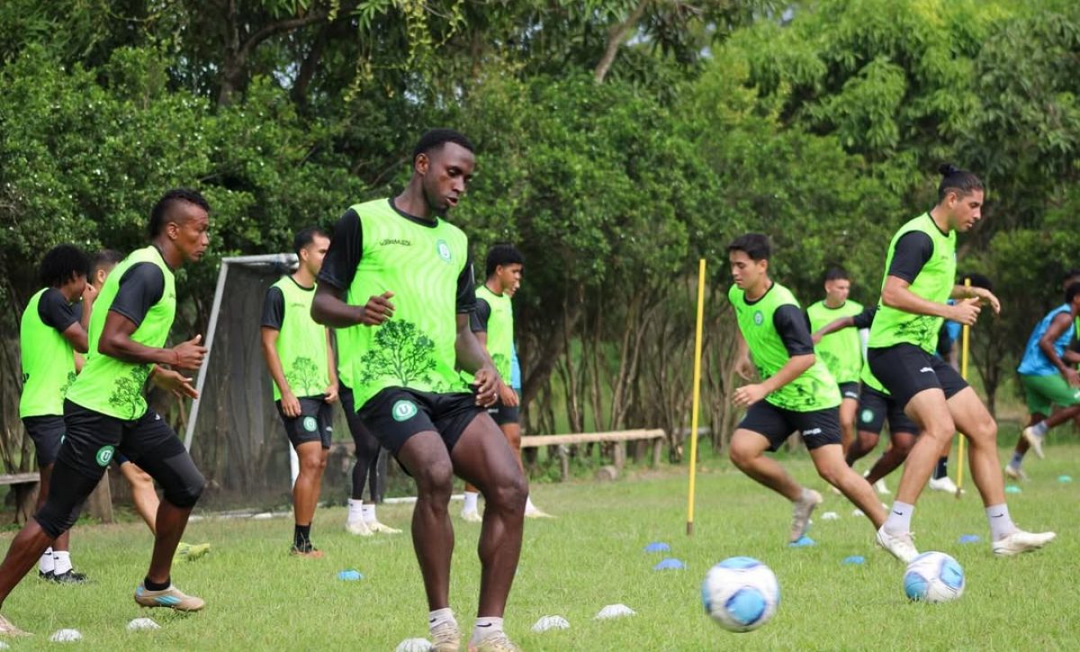 Liga de Portoviejo e Independiente Juniors jugarán el 9 de junio en la Copa Ecuador .