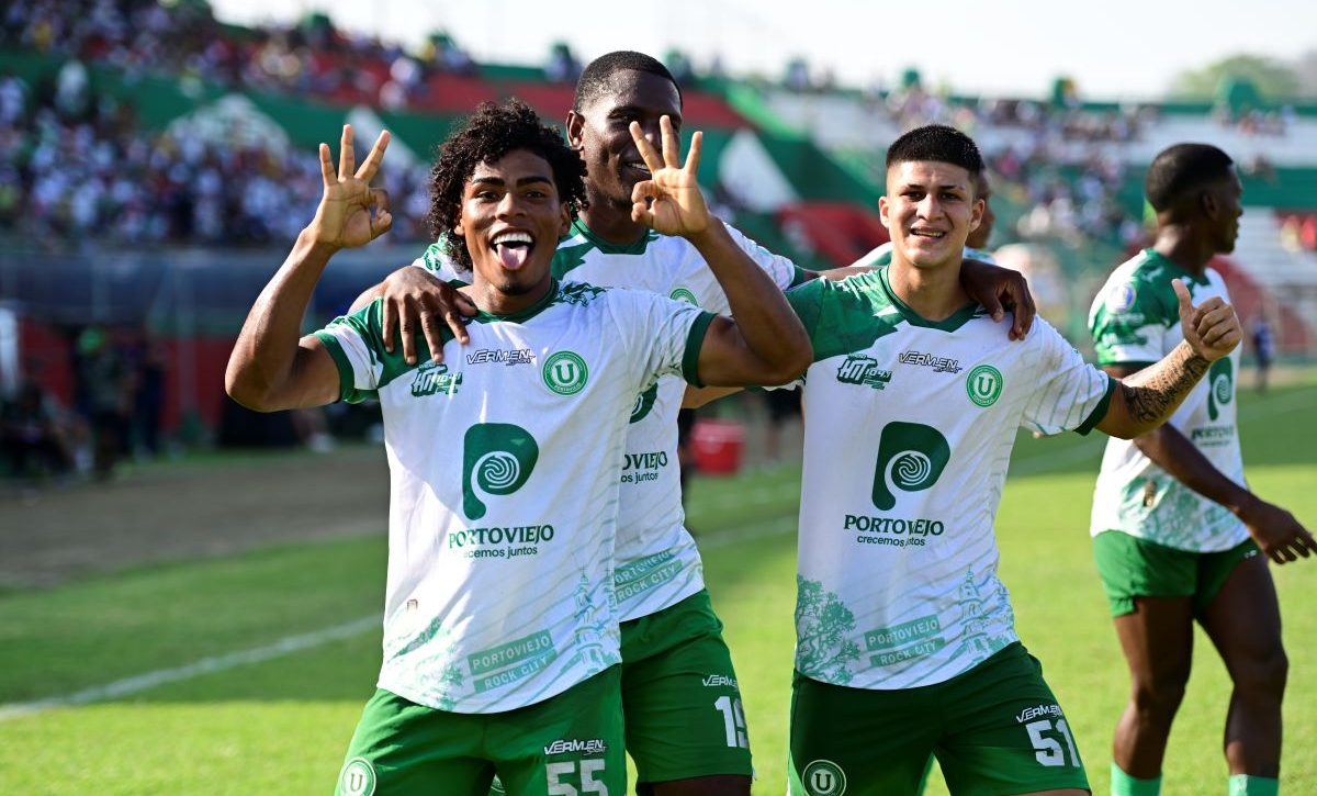 Liga de Portoviejo festeja victoria y jugadores advierten no confiarse ante Loja City.