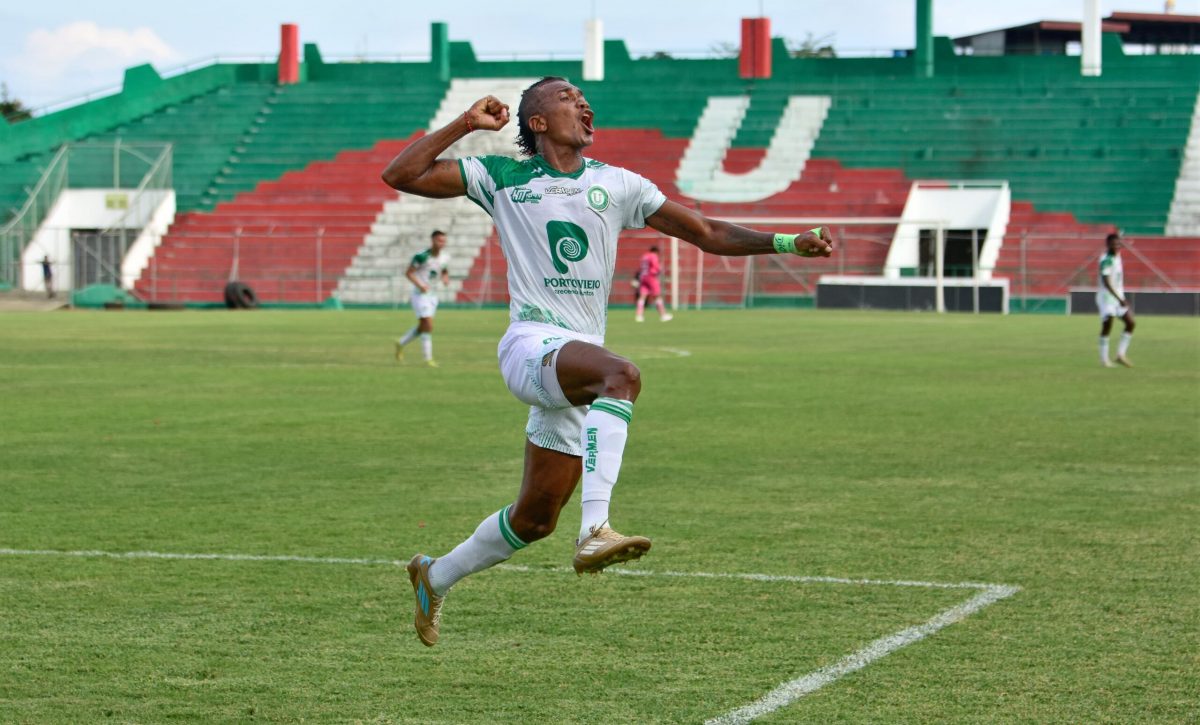 Liga de Portoviejo golea 0-4 a Germud y se reafirma en el liderato del Grupo A