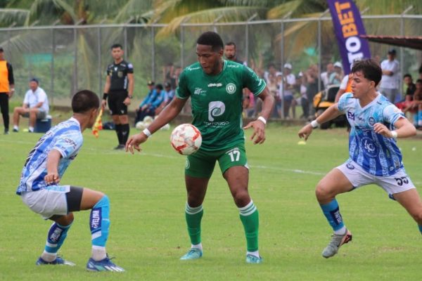 Liga de Portoviejo pierde invicto ante Grecia en Chone